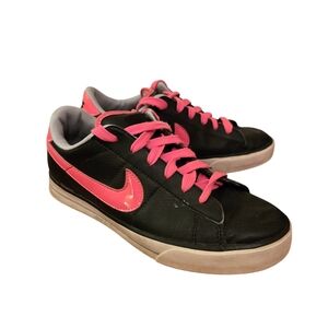 Nike Black and Pink Retro Skate Sneakers Size 7
